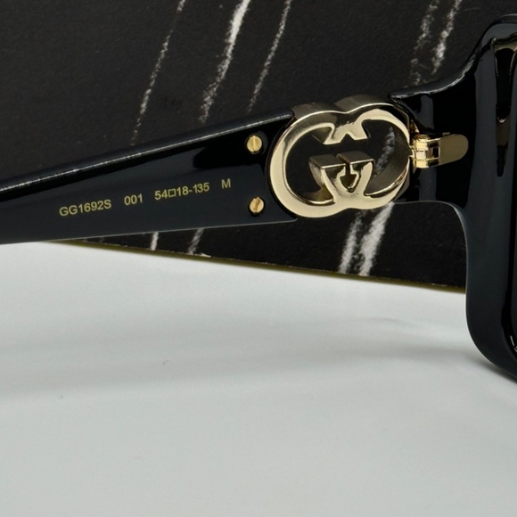 NEW GUCCI GG1692S 001 BLACK GREY SQUARE WOMEN GUCCI SUNGLASSES - Picture 9 of 12